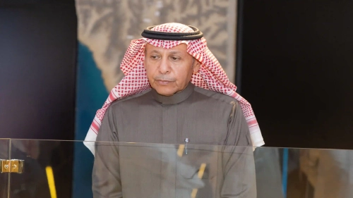 معالي رئيس المراسم الملكية في زيارة المعرض والمتحف الدولي